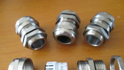 不銹鋼電纜防水接頭廠家應(yīng)做到哪些要求？