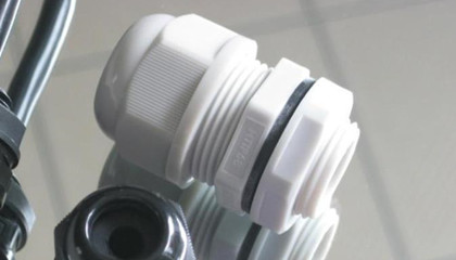 哪些性能會影響塑料電纜防水接頭的安全系數(shù)？